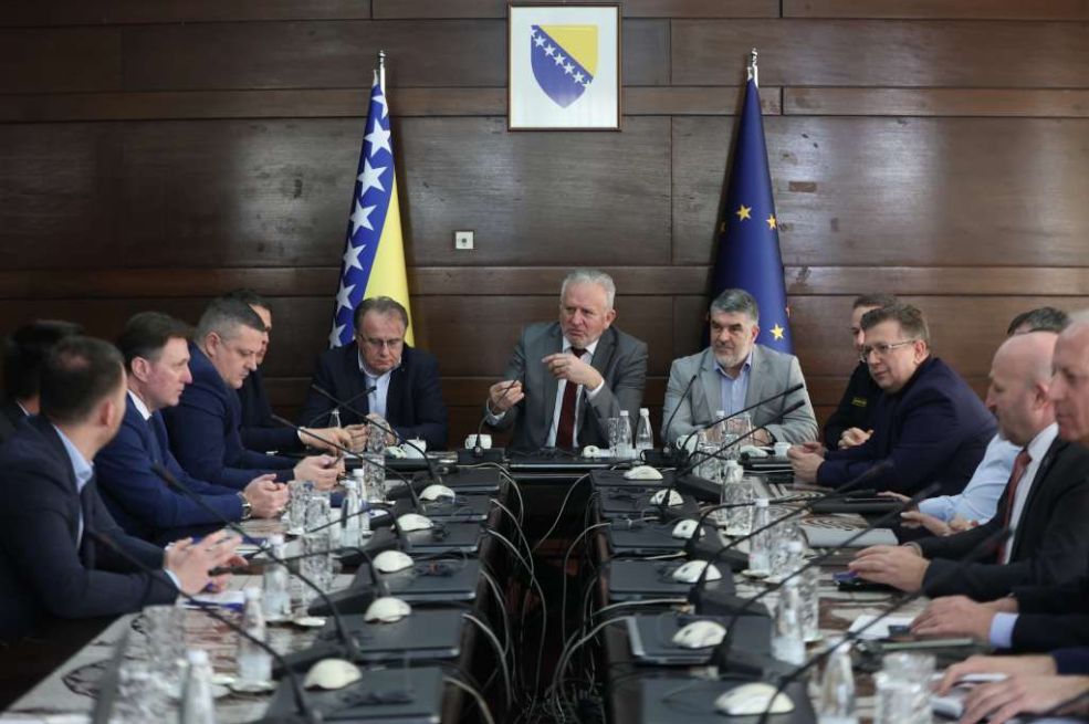 Sutra sjednica ESV-a: Minimalna plata na dnevnom redu