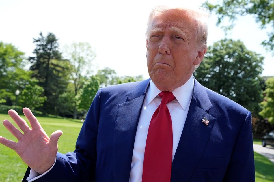 Trump najavio sankcije bilo kome ko kupi naftu od Irana