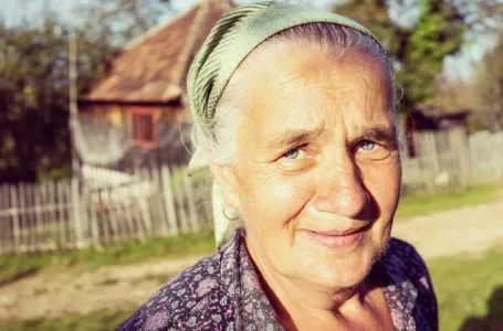 Prema narodnom vjerovanju ovih 10 stvari iz kuće NIKADA NE SMIJETE POZAJMLJIVATI ili POKLANJATI