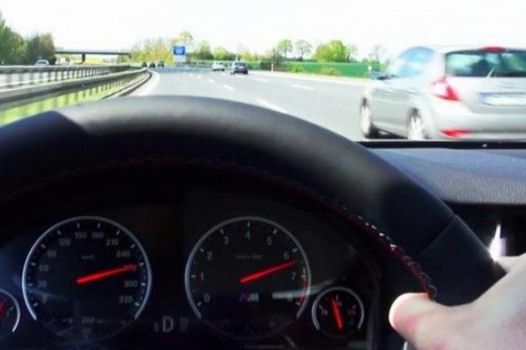 Stižu nova pravila o vozačkim dozvolama, neće se svidjeti starijima od 65 godina