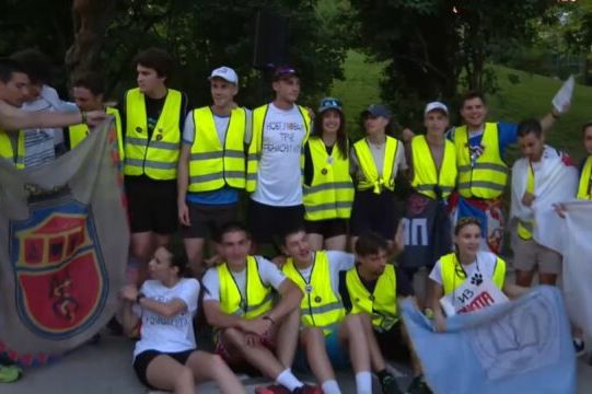 Studenti iz Srbije stigli u Salzburg: ‘Muslimanka sam, volim ih kao svoju djecu’