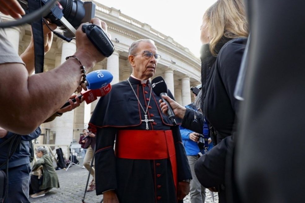 KARDINAL SE OGLASIO UOČI KONKLAVE: Evo šta je saopštio