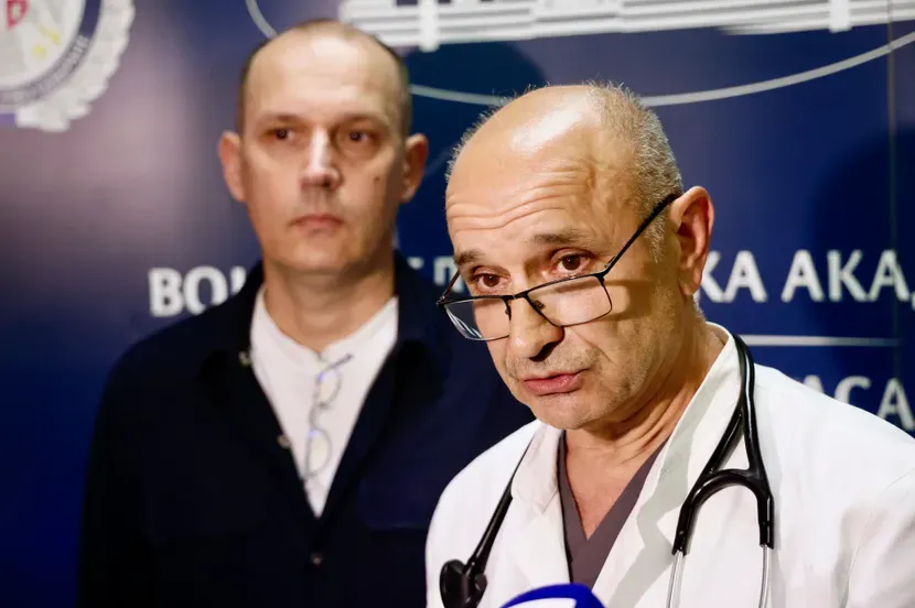 Kardiolog sa VMA se oglasio o zdravstvenom stanju Vučića: "Predsjednik je osjetio jak bol u grudima"