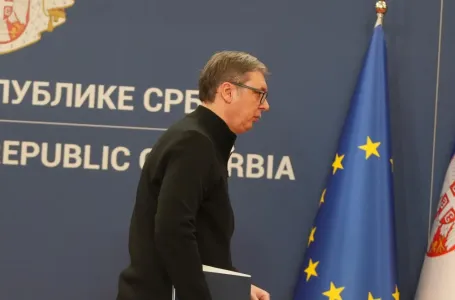 Opozicija tvrdi: ‘Znamo zašto se Vučić hitno vratio u Srbiju, evo kakav je debakl doživio u SAD-u!‘