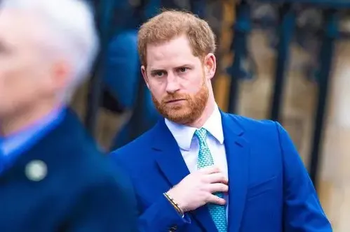 Princ Hari ogorčen na porodicu: "Ne znam koliko još vremena ima moj otac"