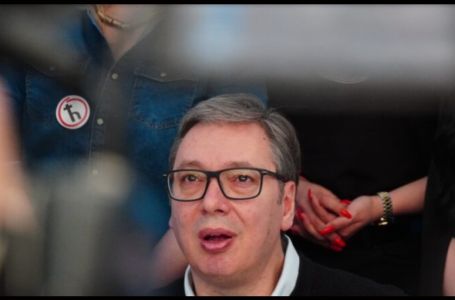 BIVŠI DIPLOMAT SR JUGOSLAVIJE: "Znam ko je Vučiću zabranio ulazak u kompleks na Floridi"!