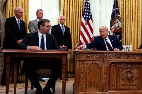 Oglasio se advokat Lakić: Vučić u SAD-u počinio teška krivična djela, prijeti mu zatvor