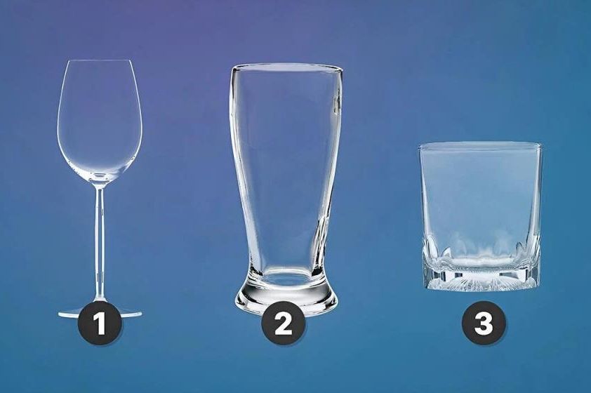 IZ KOJE ČAŠE NAJVIŠE VOLITE DA PIJETE PIĆE? Evo šta to otkriva o vama