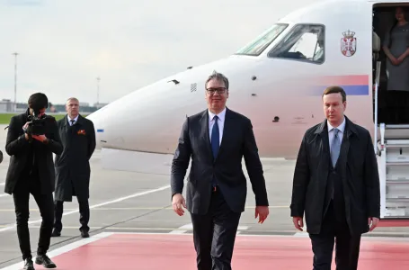 Vučić otkrio kojim je putem stigao u Rusiju