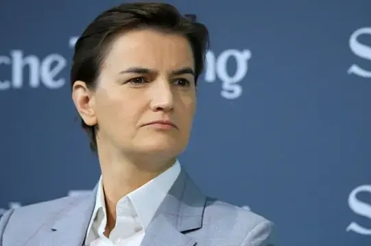 Brnabić: Studenti neka se obrate Vučiću ako žele izbore