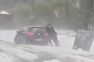 SNIMAK IZ KRAGUJEVCA IZAZVAO ŠOK I NEVJERICU: Ono što je vozač izgovorio ULIVA JEZU (VIDEO)