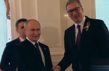 Putin dočekao Vučića u Kremlju: Rekao mu samo dvije riječi - POGLEDAJTE VIDEO SUSRETA