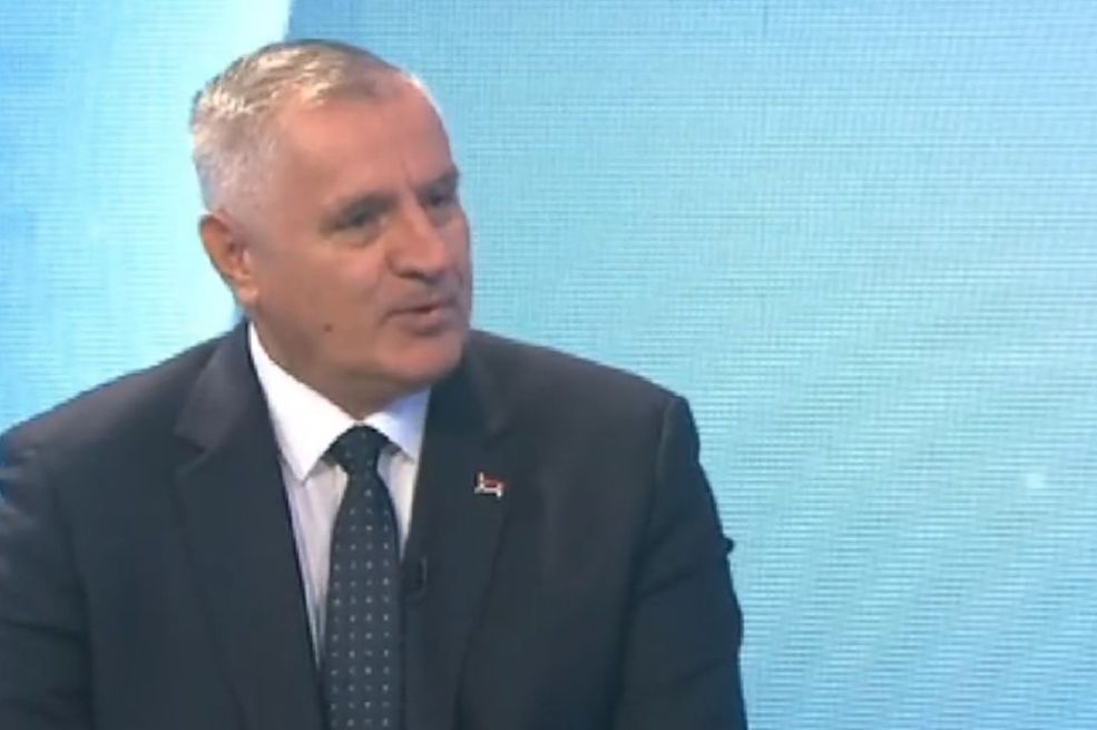 Višković: Britanci gledaju samo svoj interes, u RS se traže podobni Srbi