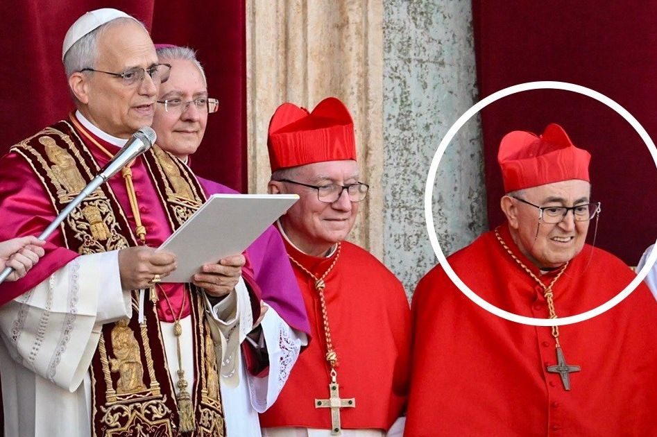 Kardinal Puljić objasnio zašto je stajao pored novog pape na balkonu