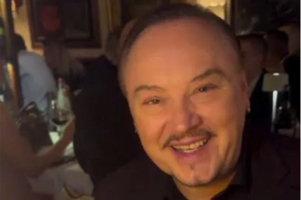 Pjevač poslije 17 godina braka ostavio ženu jer nije htjela da kuha