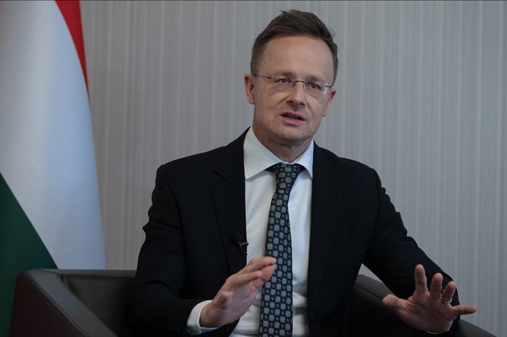 Sijarto: Brisel želi da se umiješa u mađarsku unutrašnju politiku