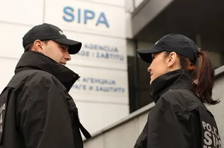 U akciji SIPA-e "Range" uhapšene četiri osobe, pronađen arsenal oružja