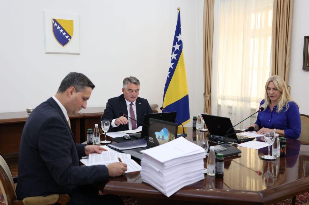 Žustra rasprava na sjednici Predsjedništva BiH, lome se koplja oko Viaducta