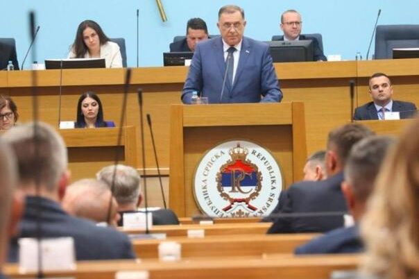 "Dodik poručuje: Nema bezbjednosne krize, ovo je politička borba!"