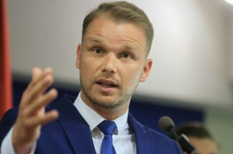 Oglasio se Stanivuković: "Samo su Turci uzimali toliki harač"
