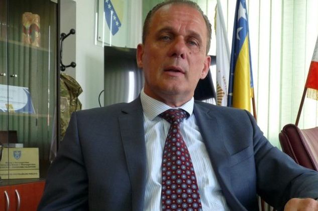 Nakon neuspjeha u Visokom, savjetniku Rame Isaka se nije dalo ni na Šolti: Dobio svega 50 glasova