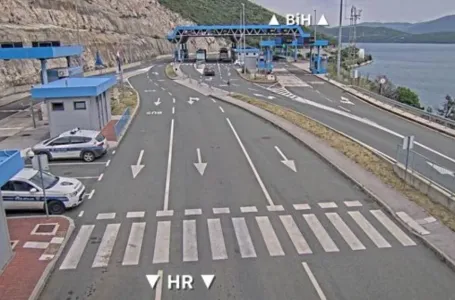 Hrvatski graničari kod državljanina BiH pronašli automatsku pušku i eksploziv