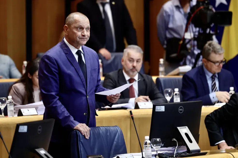 Zlatko Miletić podnio krivičnu prijavu protiv Nikole Špirića zbog zloupotrebe položaja