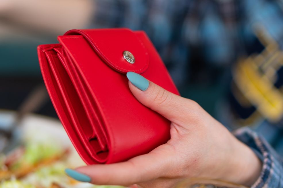 Nosite ovu biljku u novčaniku: Privlači novac kao magnet, tvrde stari običaji