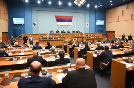 Sutra posebna sjednica NSRS: Poznato o čemu će se sve raspravljati