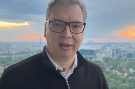 "PRIDRUŽITE MI SE I BIĆETE PONOSNI": Oglasio se Vučić i otkrio jedini zahtjev