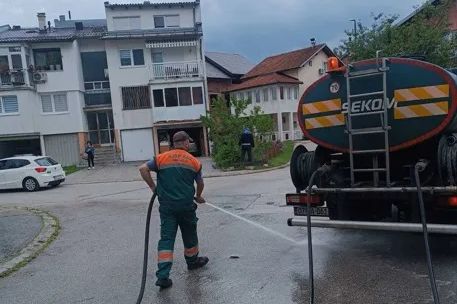 U Sarajevu velika akcija čišćenja nakon pojave leptospiroze, učestvuje 120 radnika i brojna vozila