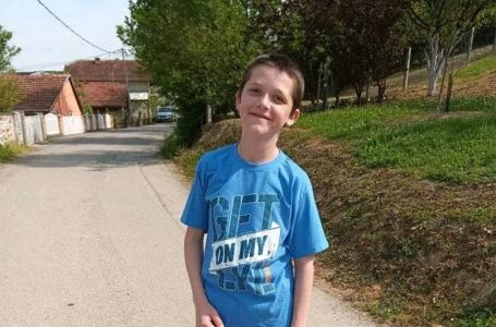 Iz Dodikovog kabineta uplaćene 102.000 KM: Dječak Seudin Husić ide na liječenje u Tursku