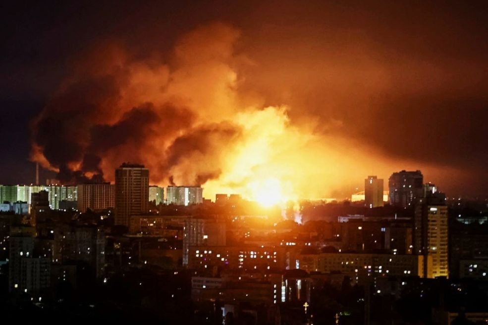 Kijev gori: Rusi ga zasuli s 250 dronova i 14 balističkih projektila (VIDEO)