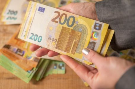 2 horoskopska znaka dobijaju povećanje plate do 31. maja - zvijezde su na njihovoj strani