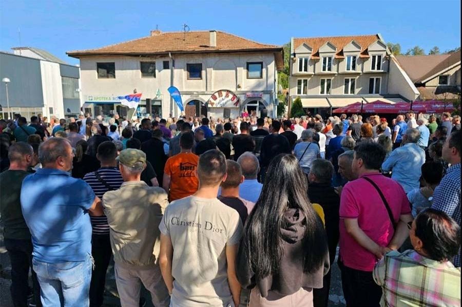 POBUNA U REPUBLICI SRPSKOJ: Velika je riješenost naroda da se odupre namjerama vlasti