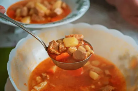 Najčešća greška kod dinstanja mesa: Ovo je ključ da uvijek bude mekano i sočno