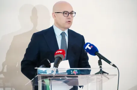 Vučević: Sud u Novom Sadu popušta blokaderima i ispunjava njihove zahtjeve