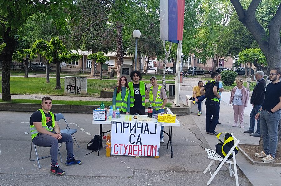 Vučićevi penzioneri: Najnovija anti-studentska milicija na jugu Srbije!