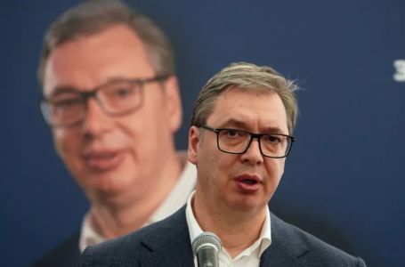 VUČIĆ NAJAVIO PRIJEVREMENE IZBORE: Evo šta je poručio