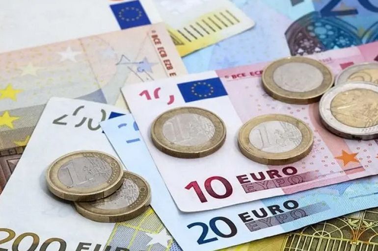 Važne vijesti za one koje primaju njemačku penziju: Ko će dobiti više novca u junu, a ko u julu?