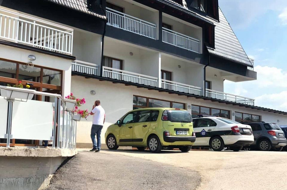 Tragedija u poznatom sportsko-rekreativnom centru: Preminuo 17-godišnji mladić na kojeg je pao gol