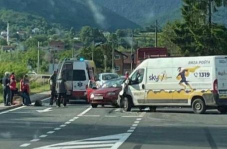 Teška saobraćajna nesreća u Ripču: Jedna osoba poginula
