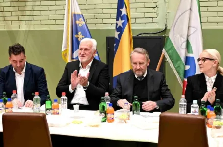 Novac iz budžeta: Kako je bivši načelnik Hadžića plaćao privatne tužbe protiv građana