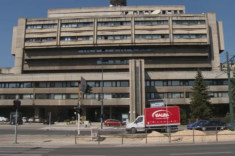Vrhovni sud RS presudio: RTRS dužan BHRT-u isplatiti novac za RTV taksu