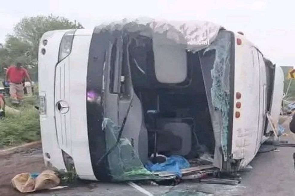 Prevrnuo se autobus: Najmanje 11 mrtvih, među njima i djeca