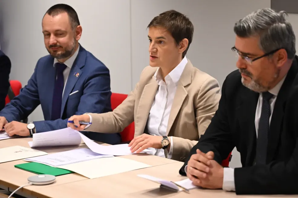 Brnabić zataškava pravu cijenu „strateškog projekta“ – uništavanje zemlje za interese stranaca!