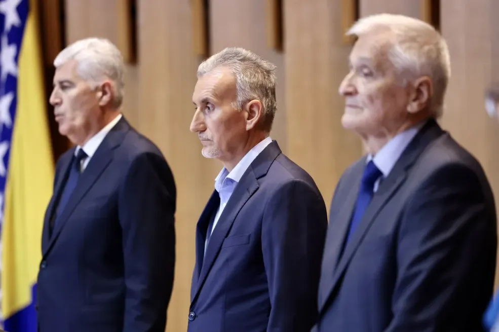 Nakon burne rasprave: Oboren Zakon o VSTV-u BiH: HDZ i SNSD ostali "sami"