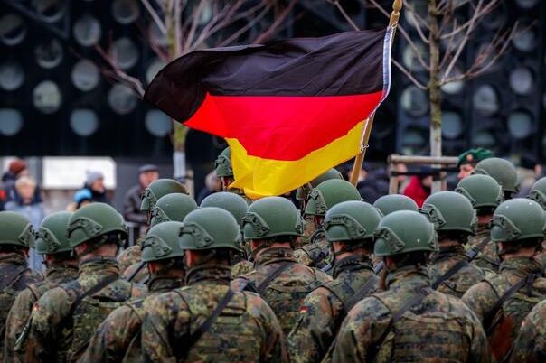 Njemačka vojska treba do 60.000 novih vojnika zbog prijetnje iz Rusije