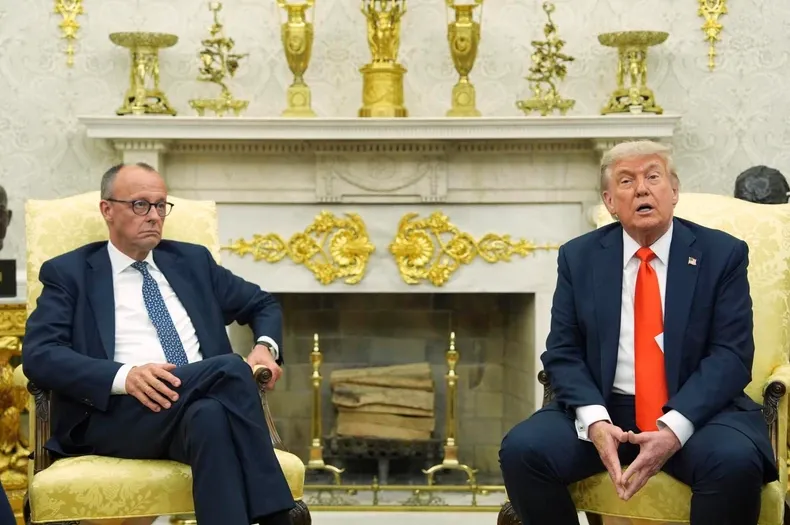 MUK U BIJELOJ KUĆI: Merz podsjetio Trampa na godišnjicu Dana D, a odgovor je šokirao SVIJET