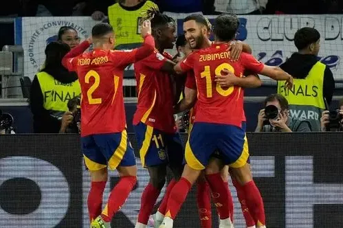 Španci u spektakularnoj utakmici s devet golova pobijedili Francusku za finale Lige nacija